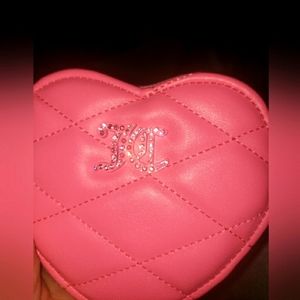 JUICY COUTURE NWT HEART WRISTLET NWT